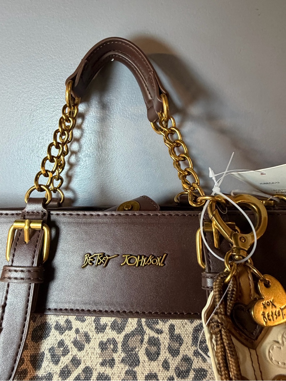 Betsey Johnson Brown & Leopard Print Tote with Gold Chain Handles - Picture 5 of 7